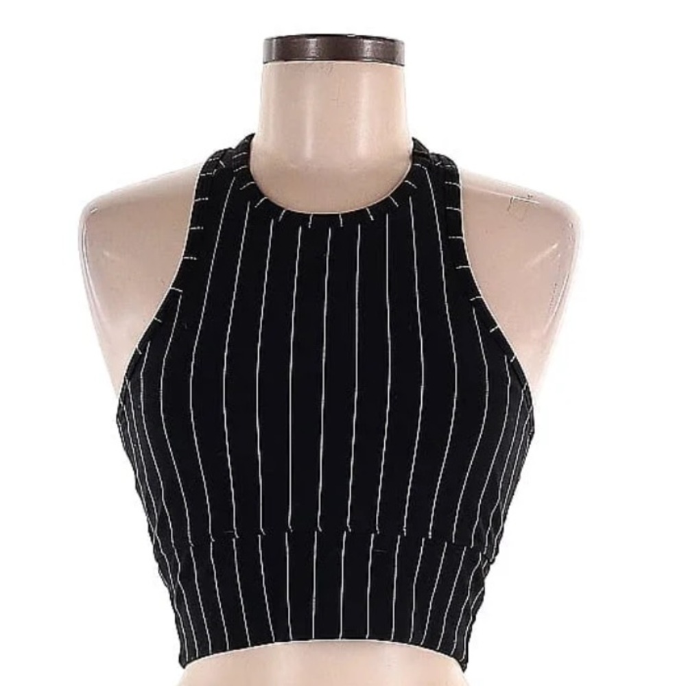 NEVER WORN - Strut this bra
Workout bra